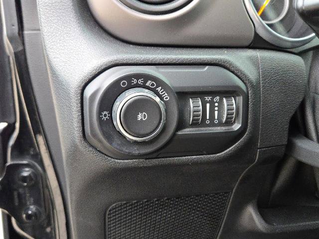 Used 2020 Jeep Wrangler Sport image 22