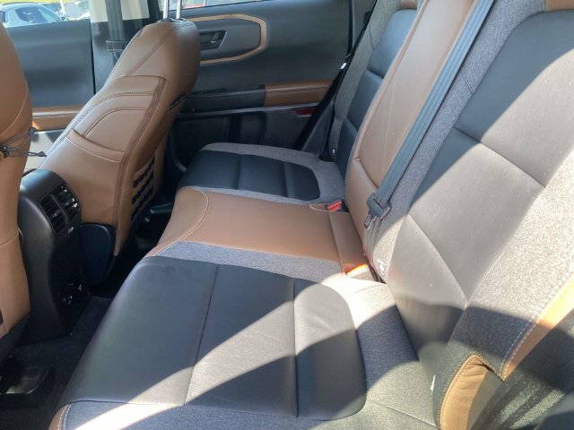 Certified 2023 Ford Bronco Sport Outer Banks w/ Tech Package AWD/4WD image 11