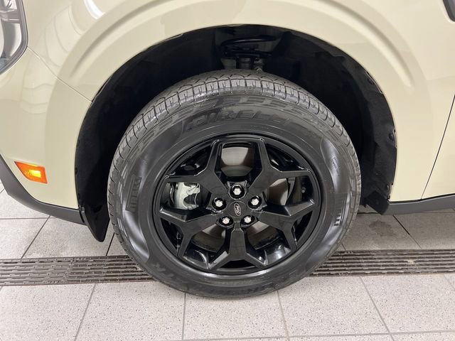 Certified 2025 Ford Maverick XLT w/ XLT Luxury Package image 10