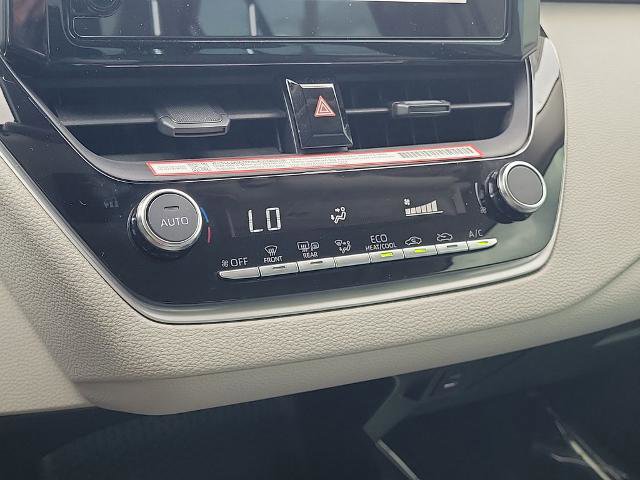 Used 2026 Toyota Corolla LE FWD image 30