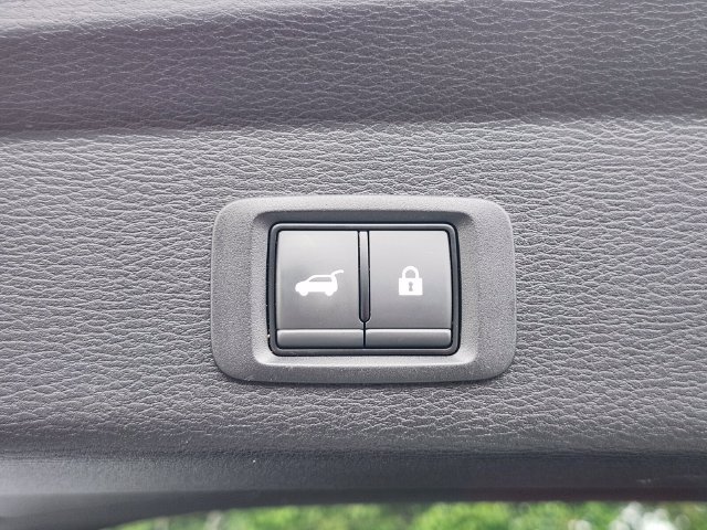 Used 2022 Mitsubishi Outlander SEL AWD/4WD image 33