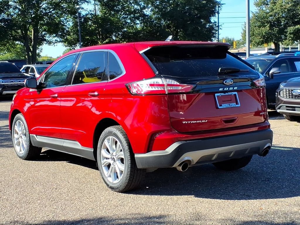Certified 2024 Ford Edge Titanium AWD/4WD image 3