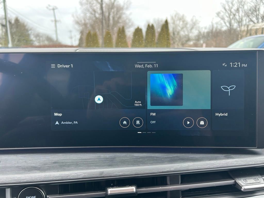 Used 2025 Hyundai Santa Fe Limited image 23