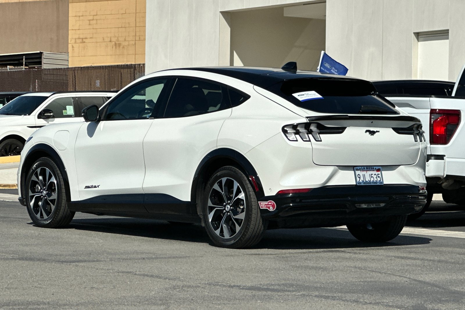 Certified 2023 Ford Mustang Mach-E Premium AWD/4WD image 5