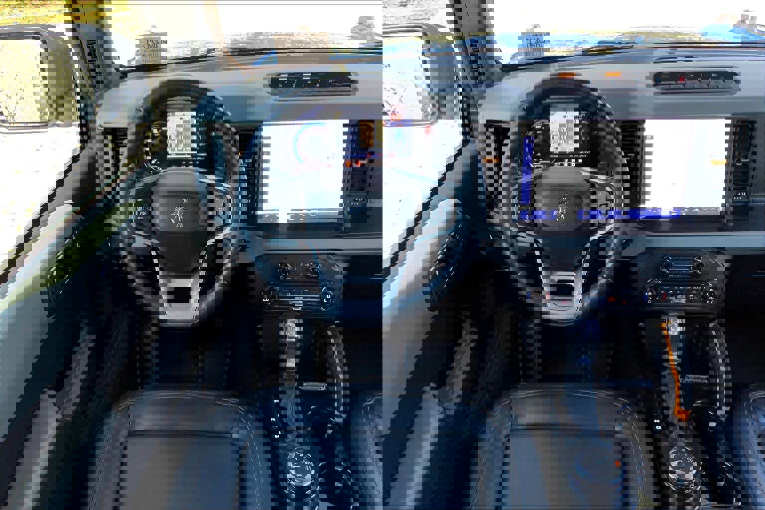 Certified 2023 Ford Bronco Badlands image 5