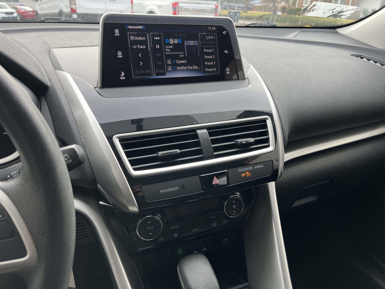 Used 2020 Mitsubishi Eclipse Cross LE image 21