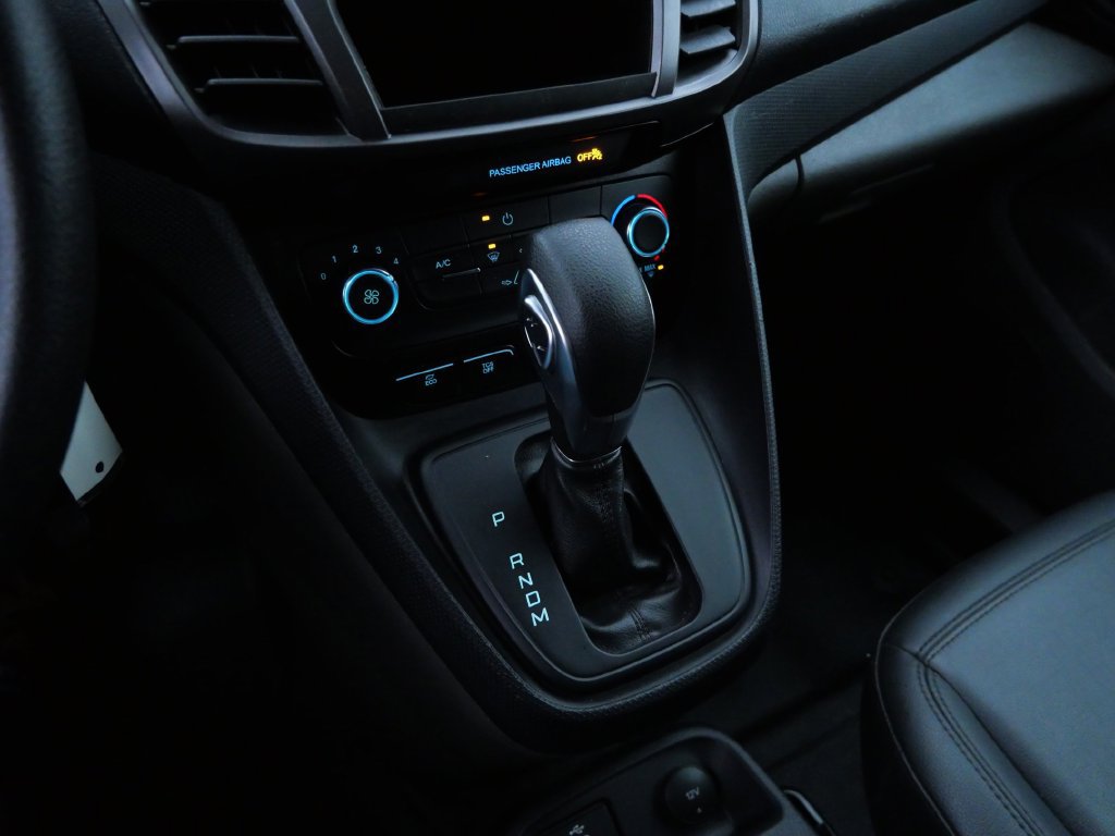 Certified 2022 Ford Transit Connect XL FWD image 26