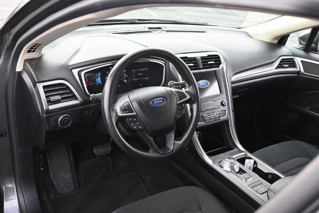 Certified 2020 Ford Fusion SE image 19