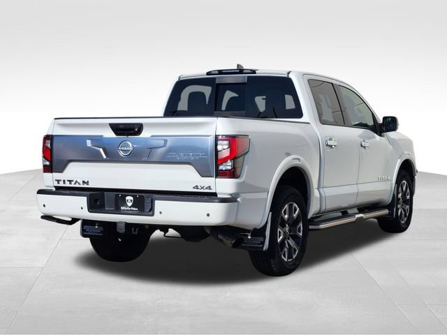 Used 2023 Nissan Titan Platinum Reserve w/ Moonroof Package AWD/4WD image 9