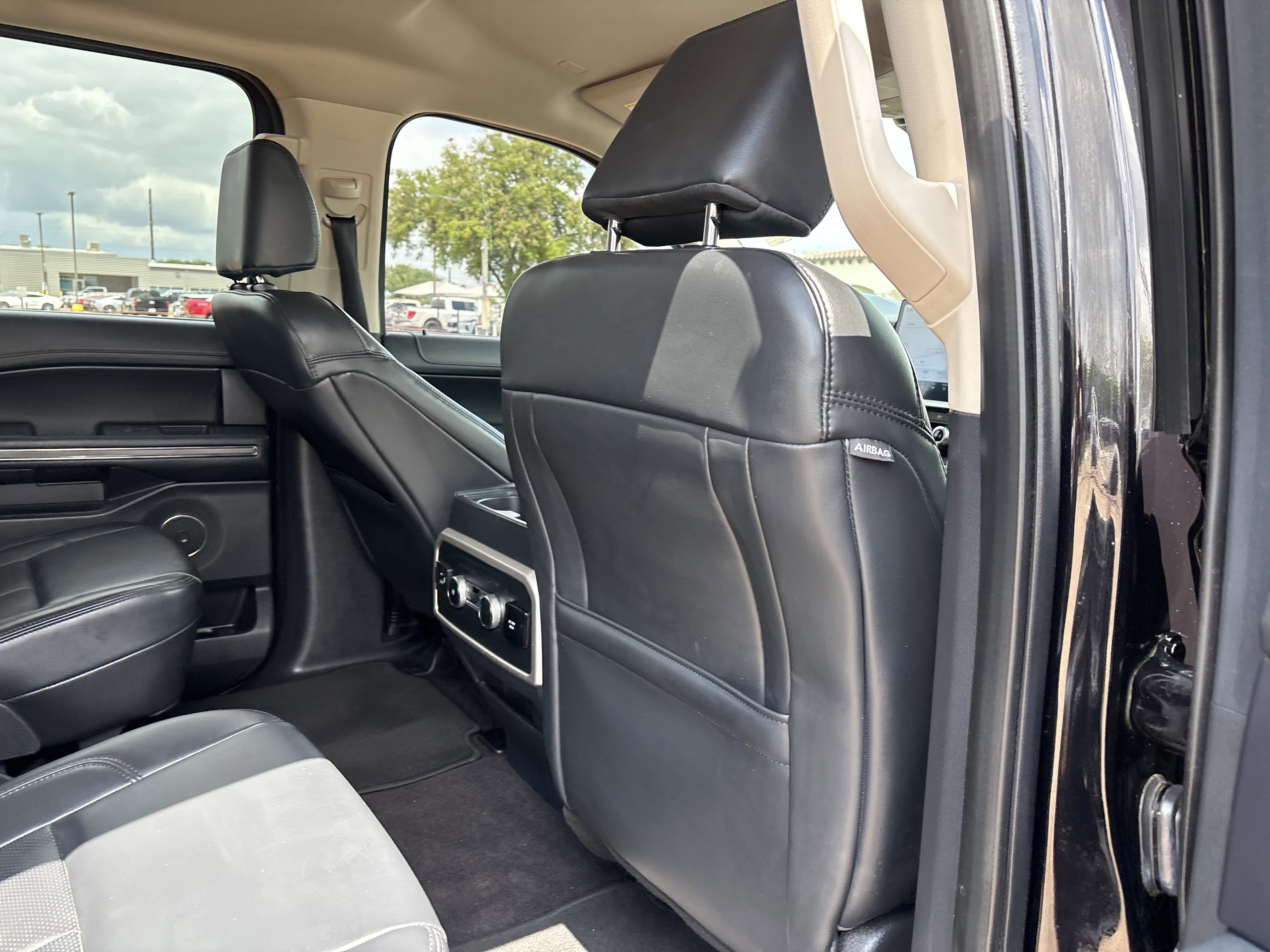 Certified 2023 Ford Expedition XLT RWD image 19