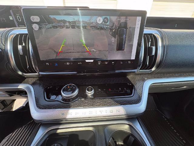 Certified 2025 Ford Expedition Max Platinum w/ Stealth Appearance Package AWD/4WD image 12