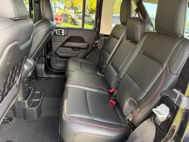 Used 2023 Jeep Wrangler Unlimited Rubicon w/ Xtreme 35 Tire Package AWD/4WD image 9