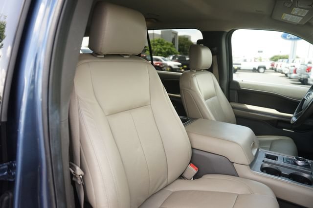 Certified 2019 Ford Expedition Max XLT w/ Equipment Group 202A RWD image 21