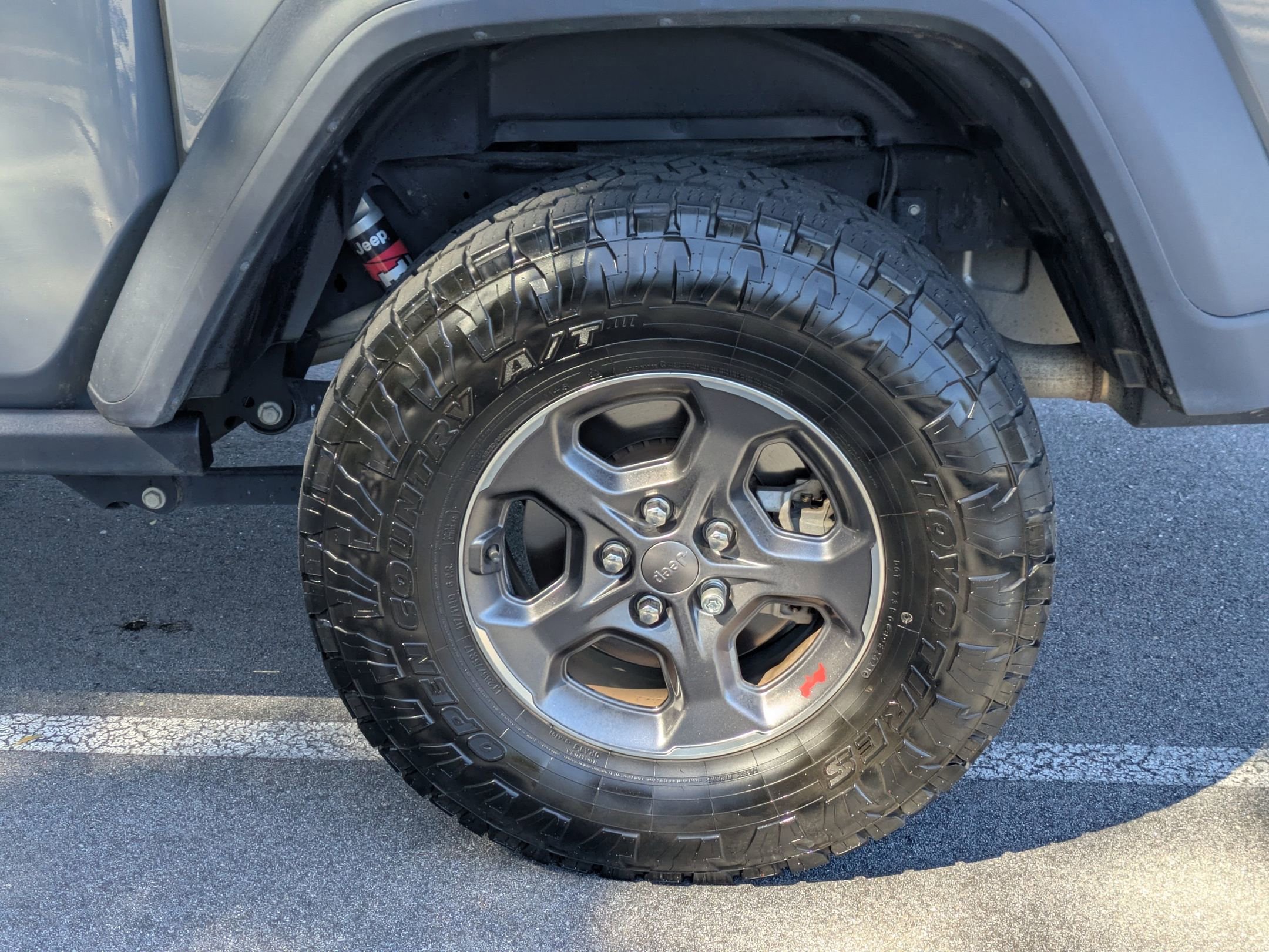 Used 2020 Jeep Gladiator Rubicon image 9