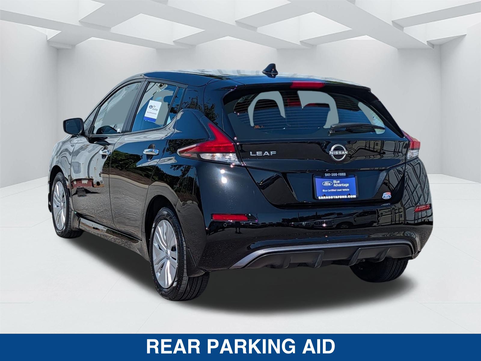 Used 2025 Nissan Leaf S FWD image 7