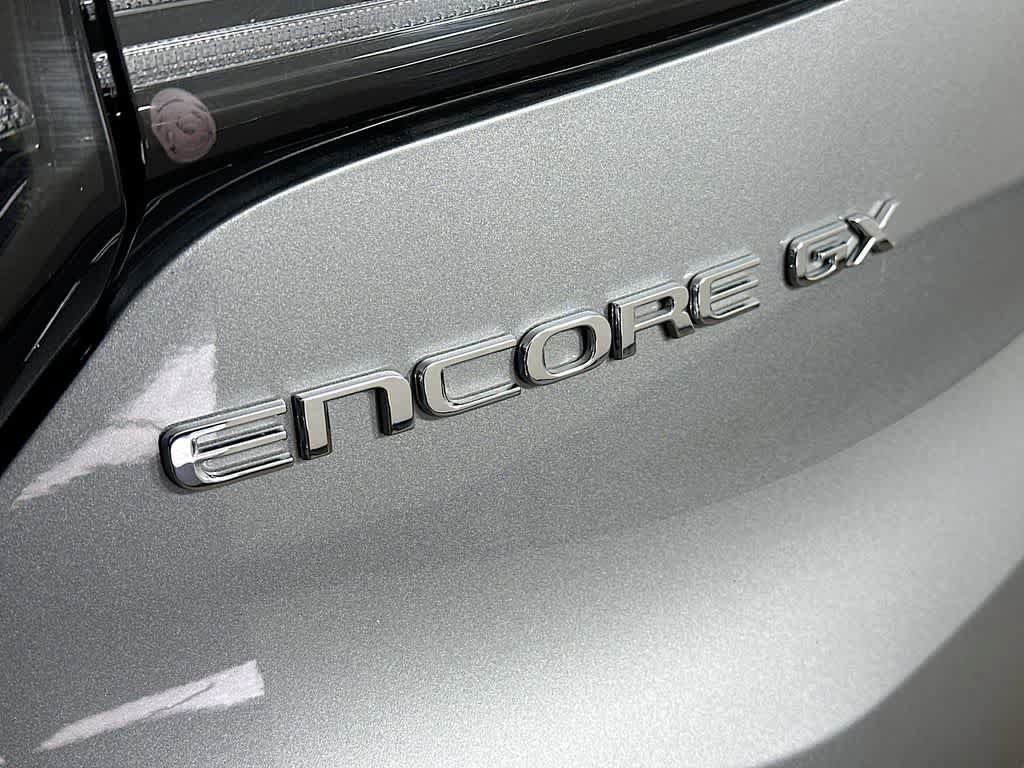 Used 2024 Buick Encore GX Avenir w/ Avenir Technology Package FWD image 7