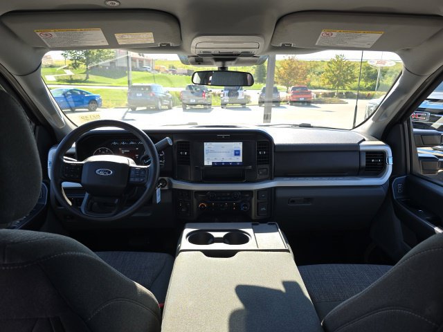 Certified 2025 Ford F250 XLT AWD/4WD image 14