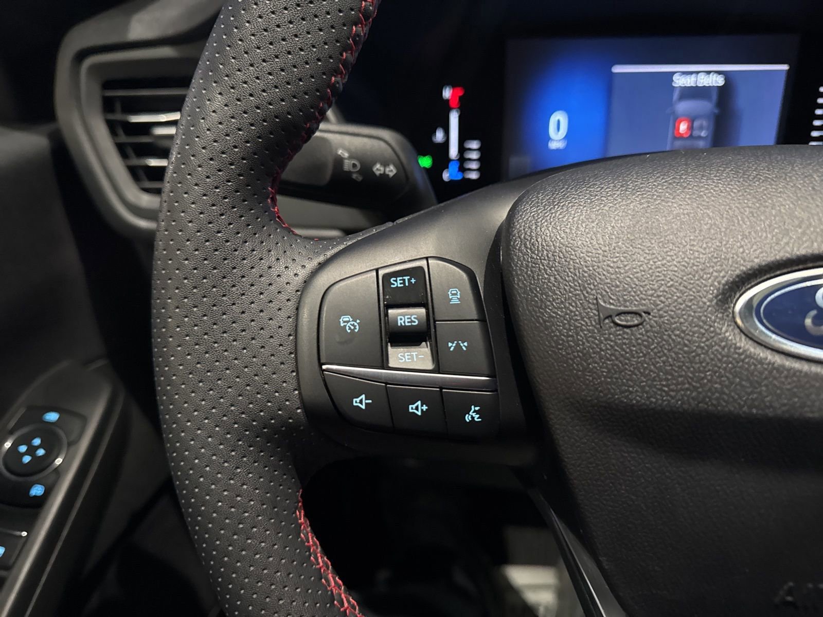 Certified 2023 Ford Escape ST-Line w/ Tech Pack #1 image 31