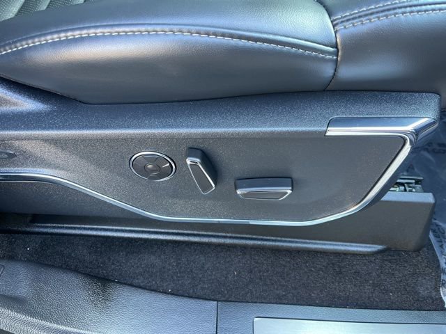 Certified 2022 Ford F150 Platinum w/ Equipment Group 701A High image 21