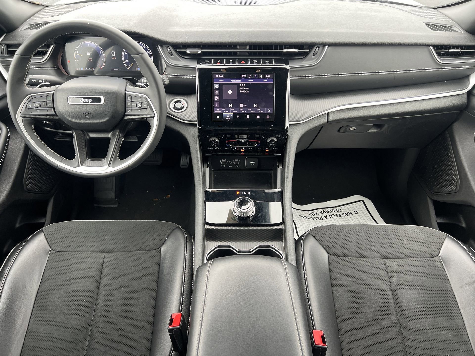 Used 2024 Jeep Grand Cherokee Altitude image 9