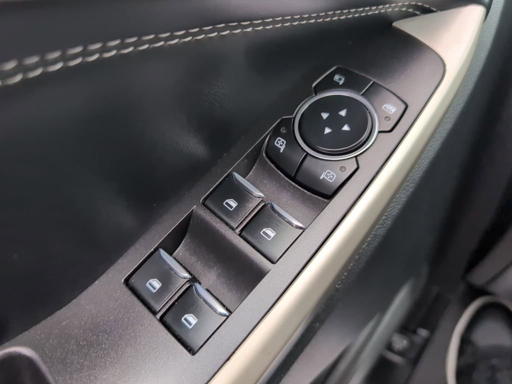 Certified 2023 Ford Explorer Limited w/ Equipment Group 301A image 25