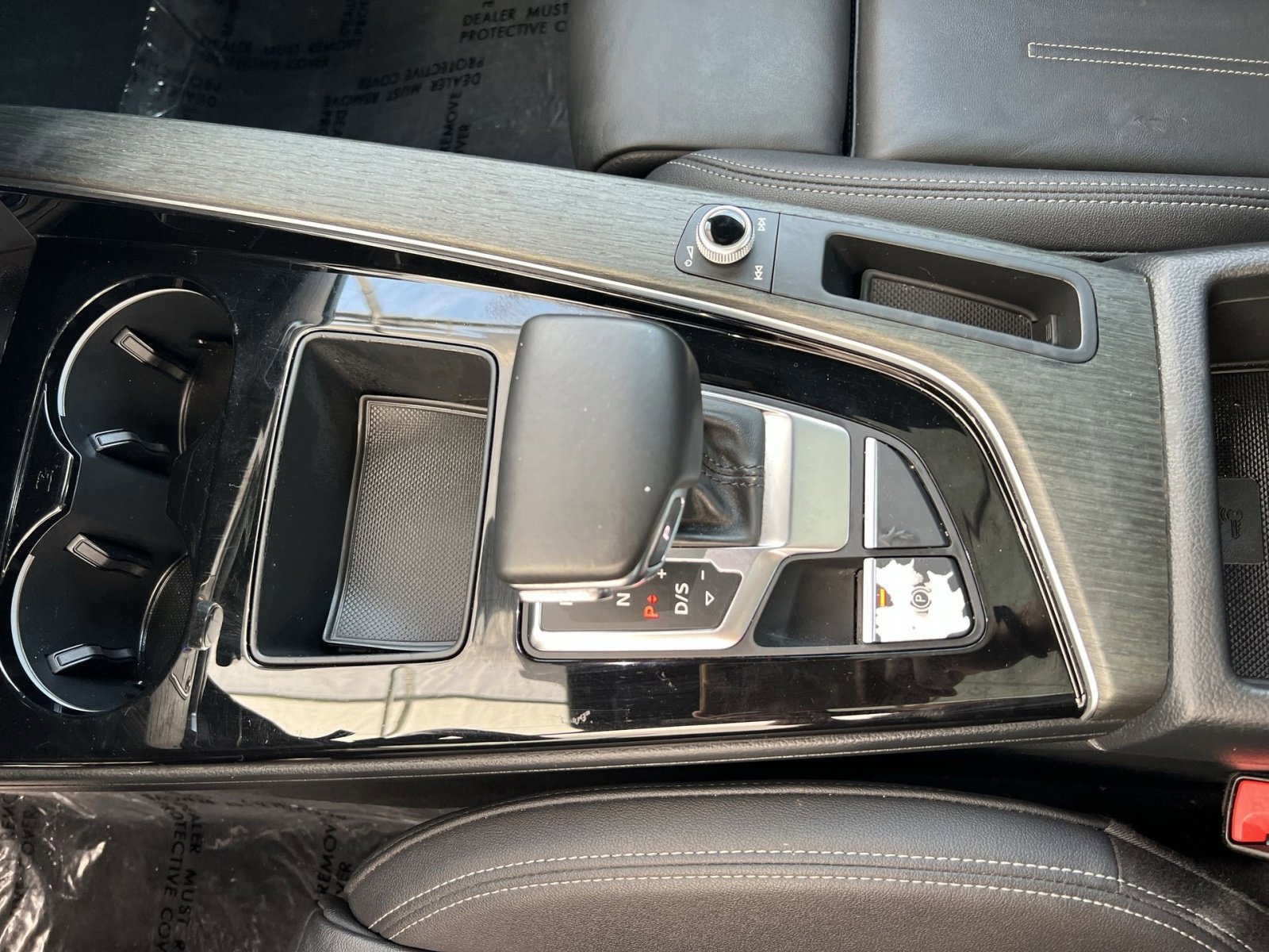 Used 2020 Audi A4 2.0T Premium w/ Convenience Package AWD/4WD image 30