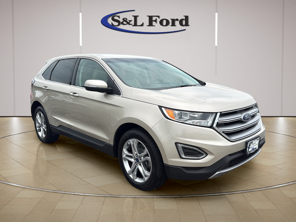 Certified 2017 Ford Edge Titanium w/ Technology Package AWD/4WD image 11