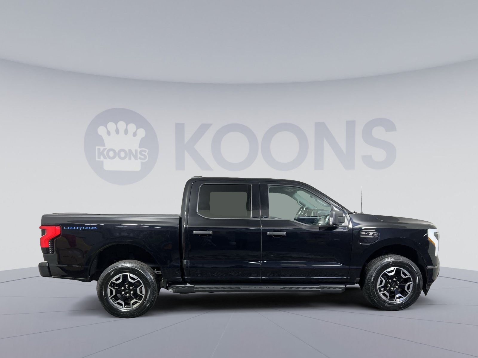 Certified 2023 Ford F150 Lightning XLT AWD/4WD image 12