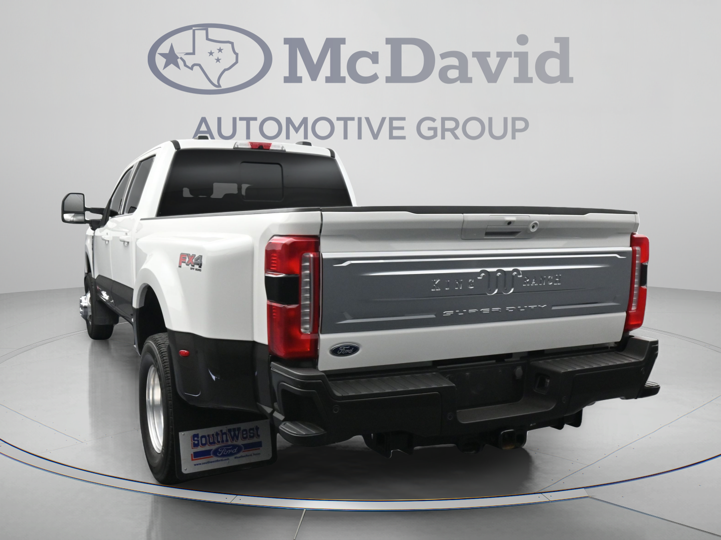 Certified 2024 Ford F350 King Ranch AWD/4WD image 7