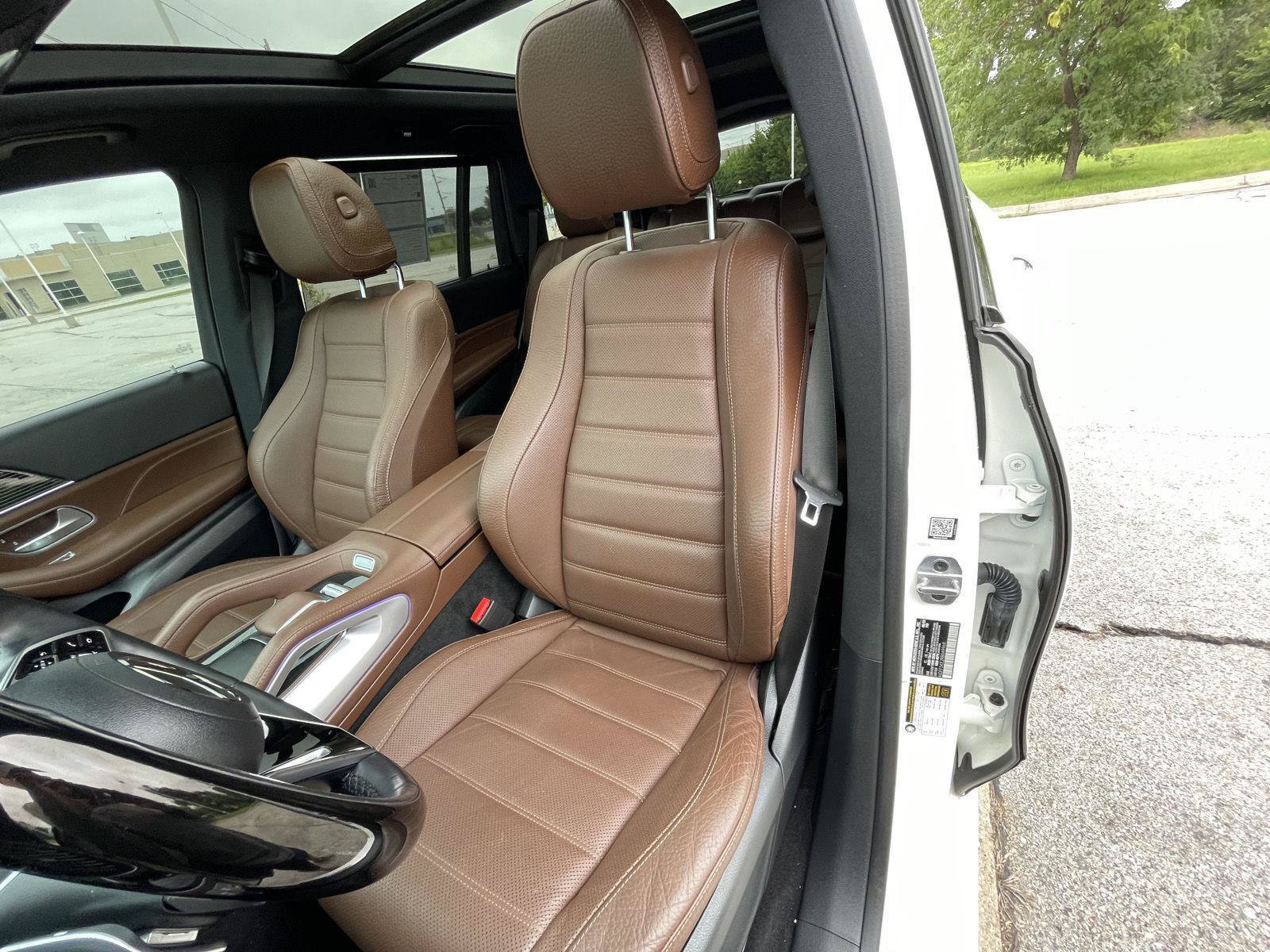 Used 2024 Mercedes-Benz GLS 450 4MATIC image 18