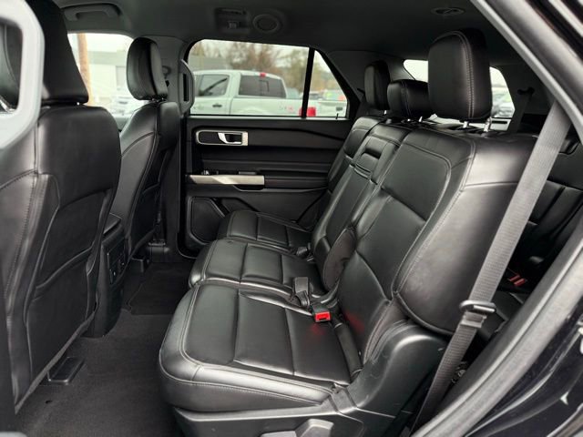 Certified 2023 Ford Explorer XLT w/ Equipment Group 202A image 15