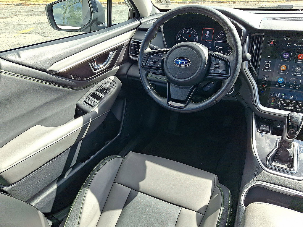 Used 2025 Subaru Outback Onyx Edition AWD/4WD image 15