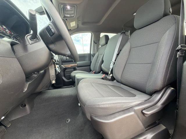 Used 2020 Chevrolet Silverado 1500 LT w/ LT Value Package AWD/4WD image 16