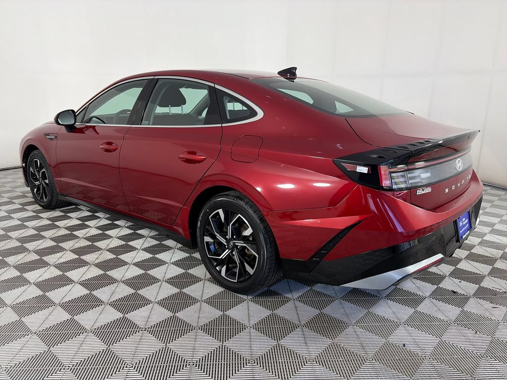Used 2024 Hyundai Sonata SEL FWD image 5