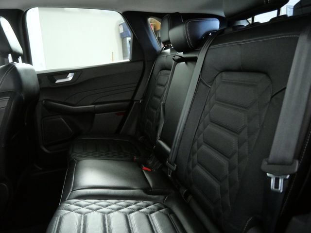Certified 2023 Ford Escape Platinum w/ Premium Technology Package AWD/4WD image 13