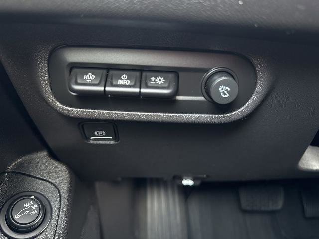 Used 2024 GMC Terrain Denali w/ Denali Premium Package image 18