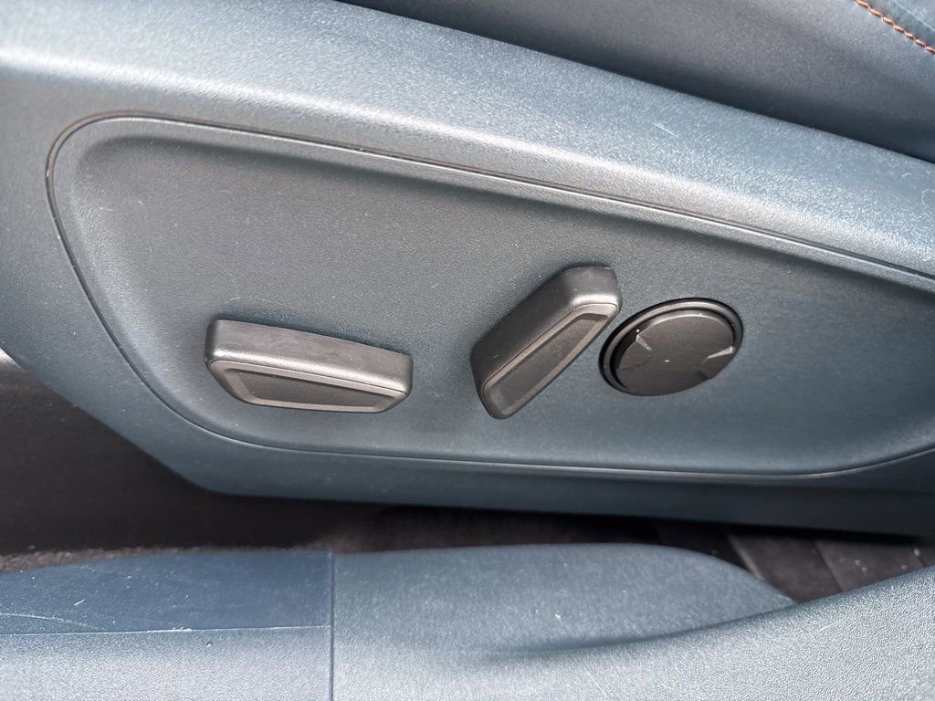 Certified 2024 Ford Maverick Lariat image 30