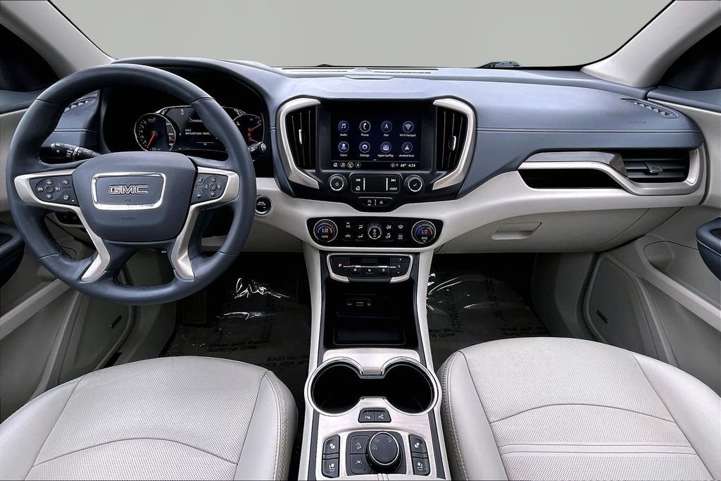 Used 2023 GMC Terrain Denali w/ Denali Premium Package AWD/4WD image 16