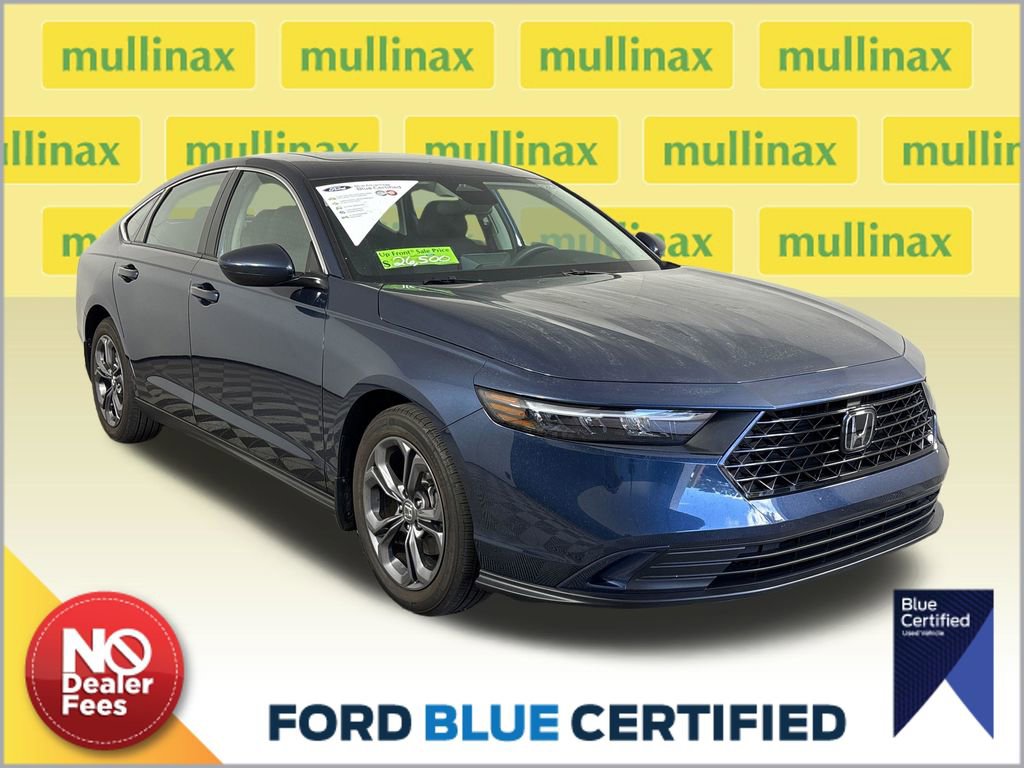 Used 2023 Honda Accord EX image 1