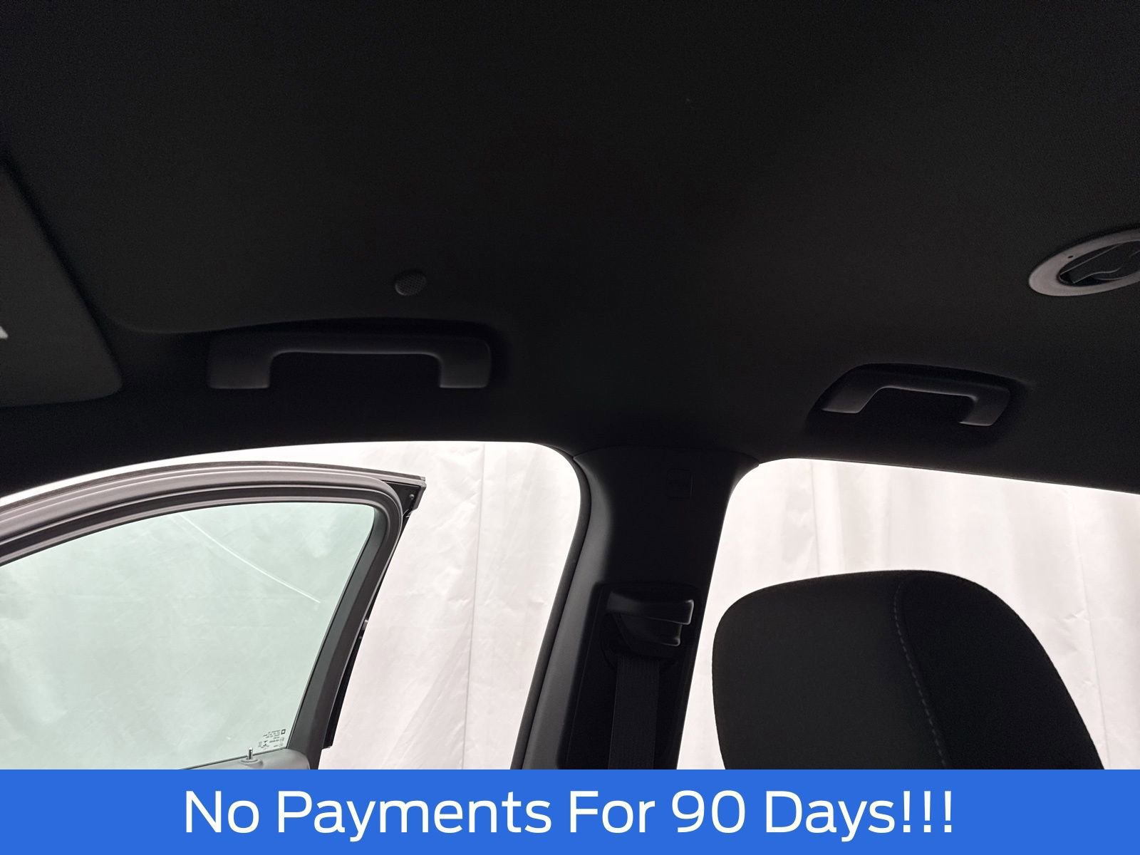 Used 2022 Chevrolet Traverse LT image 23