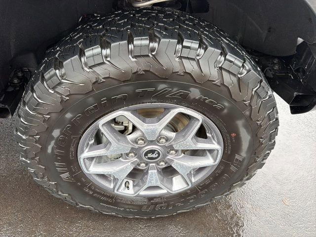 Certified 2025 Ford Bronco Badlands image 15