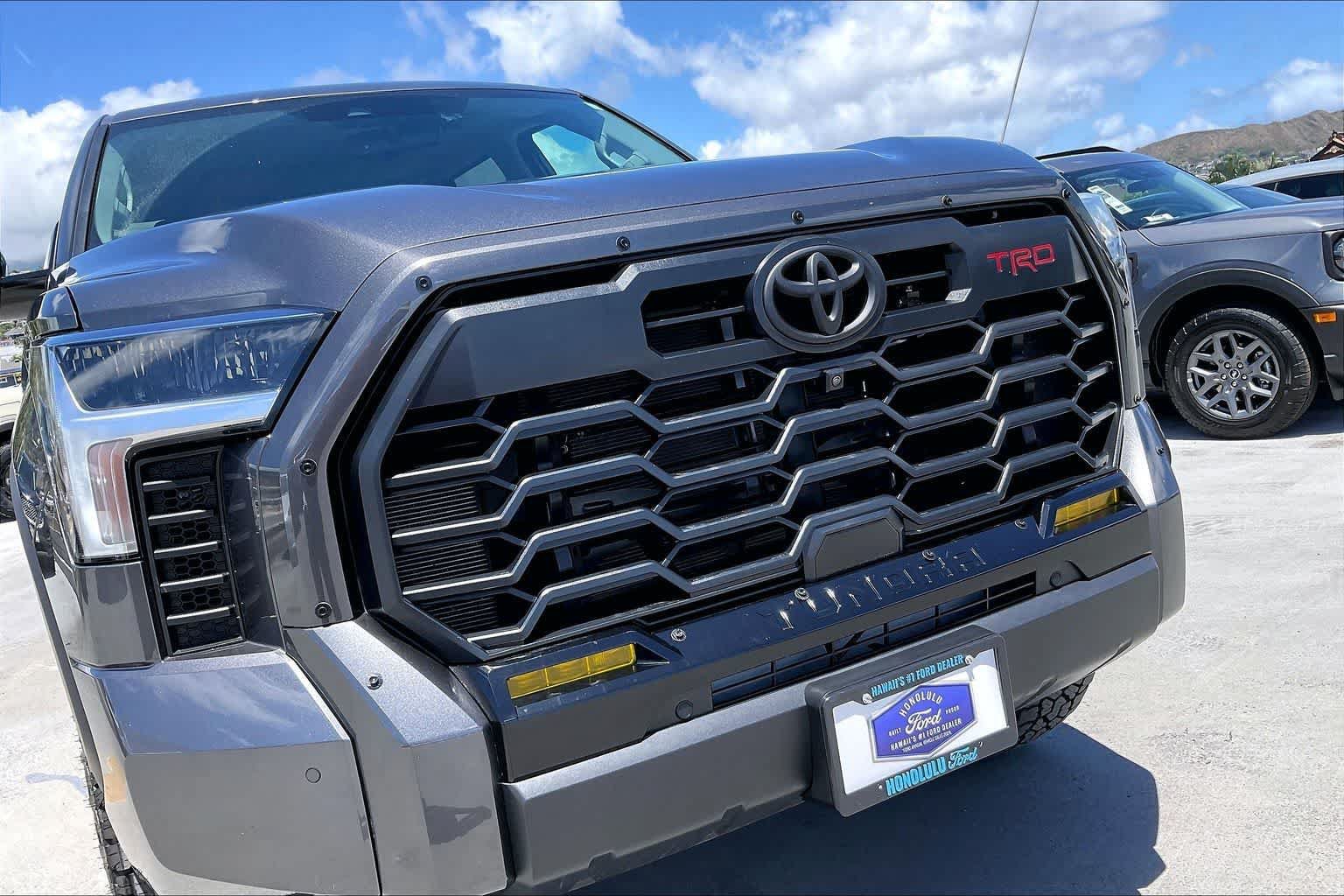 Used 2024 Toyota Tundra Limited w/ TRD Off-Road Package AWD/4WD image 33