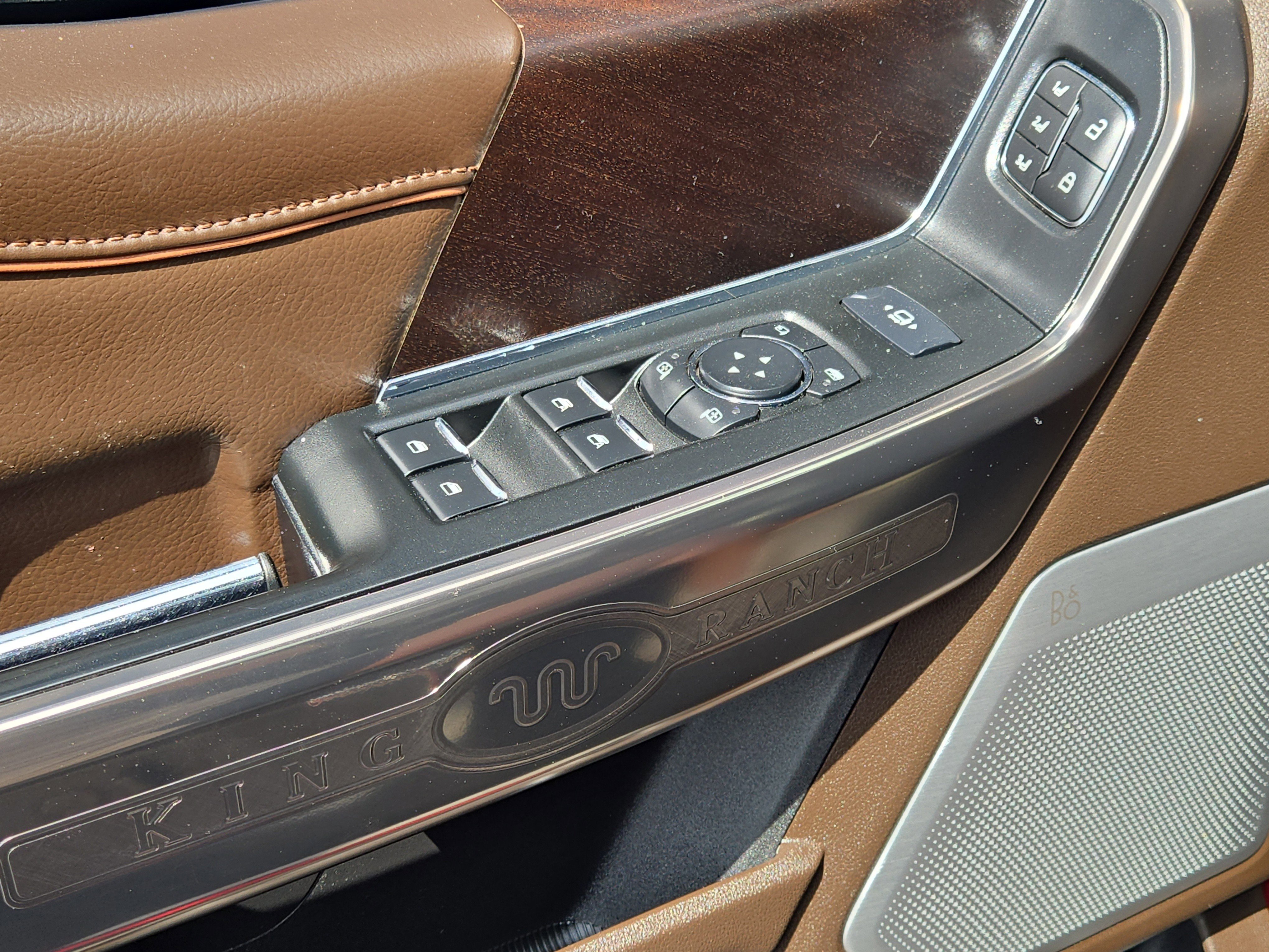 Certified 2024 Ford F350 King Ranch w/ Chrome Package image 30