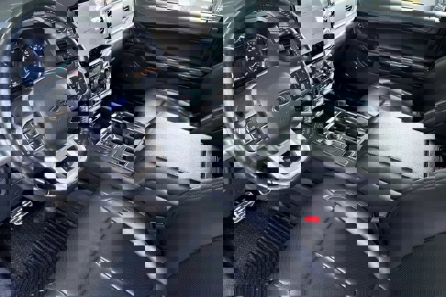 Certified 2022 Ford Expedition Max XLT image 9