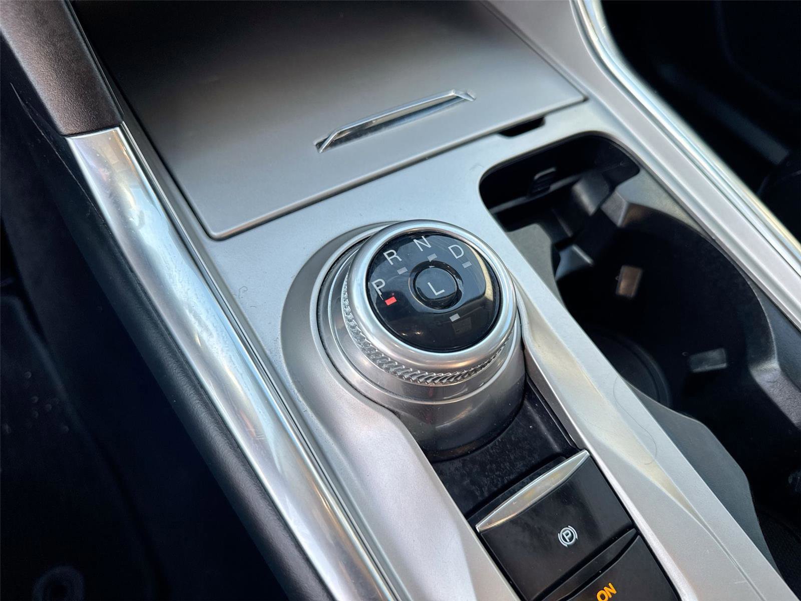 Certified 2021 Ford Explorer XLT w/ Equipment Group 202A image 23