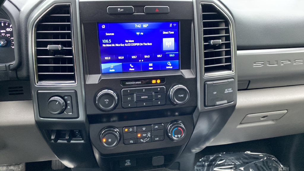 Certified 2022 Ford F250 XLT w/ XLT Value Package AWD/4WD image 13
