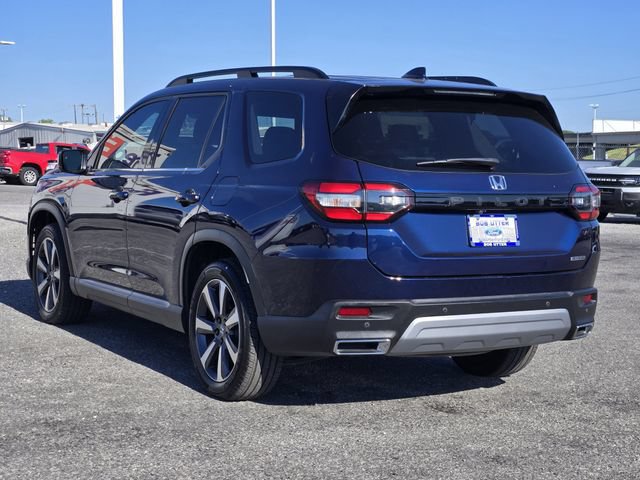Used 2025 Honda Pilot Touring image 5