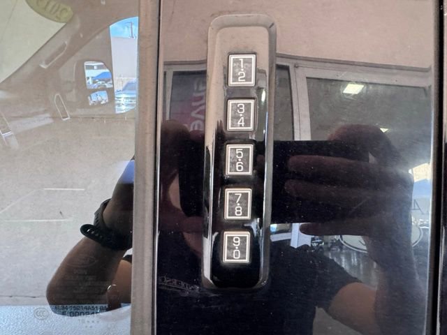 Certified 2019 Ford F350 XLT w/ XLT Value Package AWD/4WD image 24