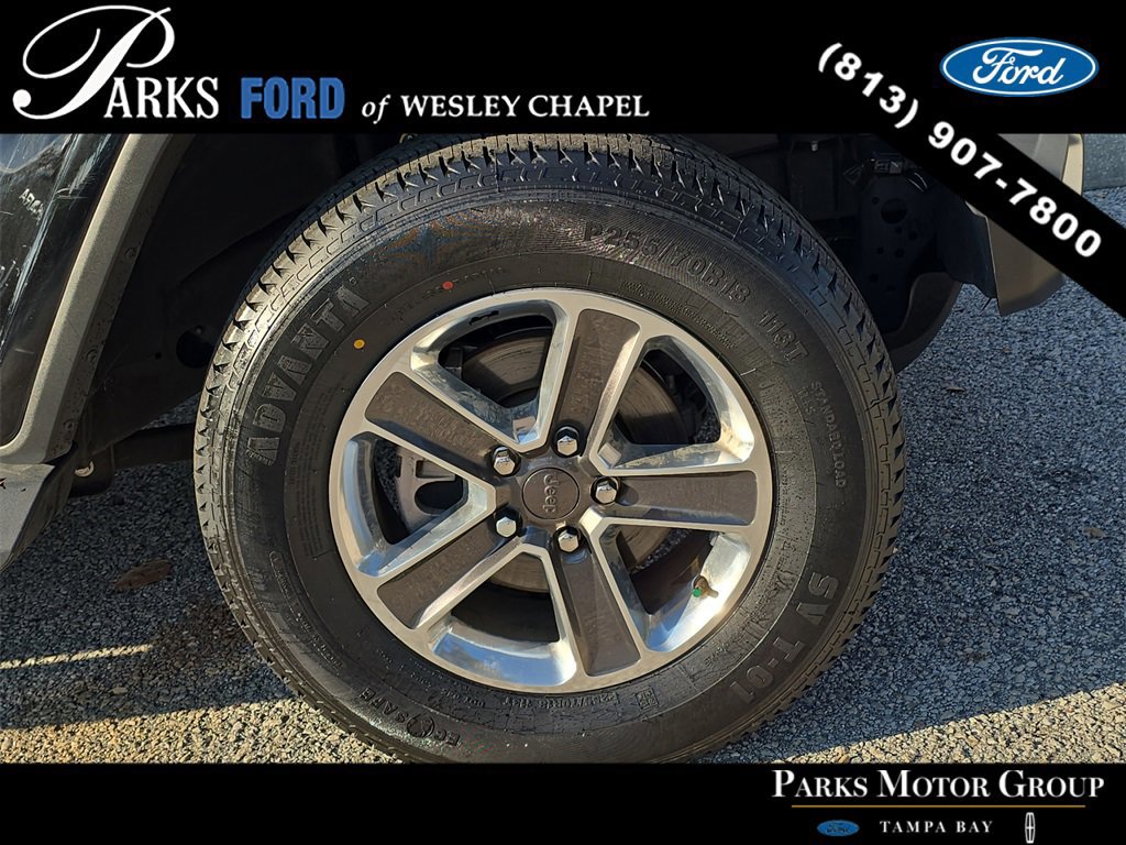 Used 2021 Jeep Wrangler Unlimited Sahara image 31