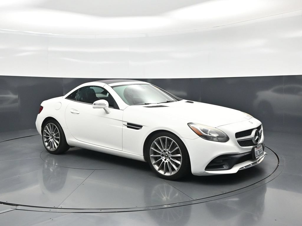 Used 2017 Mercedes-Benz SLC 300 image 52